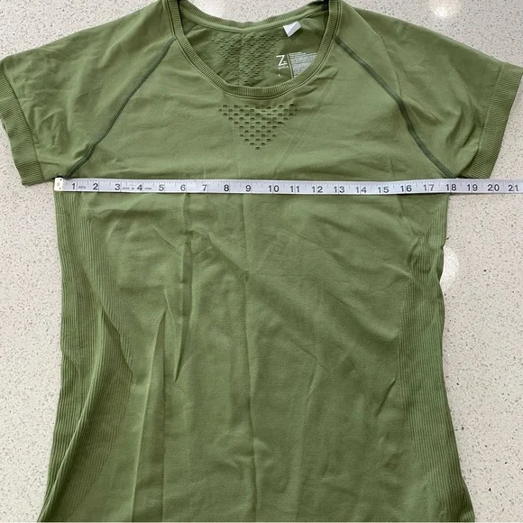 Z by Zella Short Sleeve Athletic Top size L - Picture 3 of 6